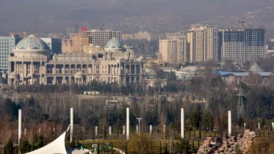 Потряcающий Душанбе - оазис посреди разрухи