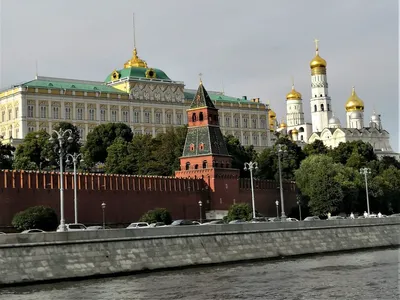 Как появилось название города "Москва"?
