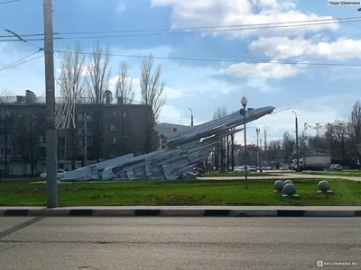 Планета-город Воронеж, на красивом …» — создано в Шедевруме