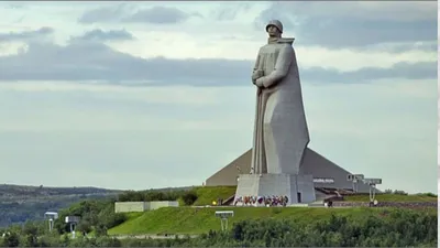 Мурманск зимой 💥: что посмотреть, куда сходить, где полюбоваться природой  и северным сиянием — 