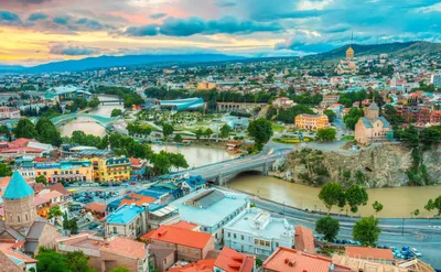 Тбилиси (Tbilisi) - столица Грузии - фото города и достопримечательностей