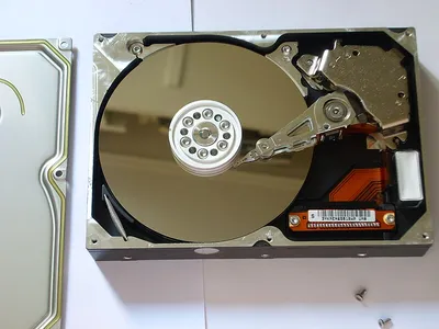 Choosing the right hard disk drive - Buying Guides DirectIndustry