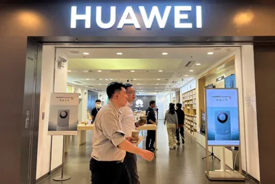 Huawei's new smartphone uses more China-made parts than previous models,  TechInsights says | Reuters