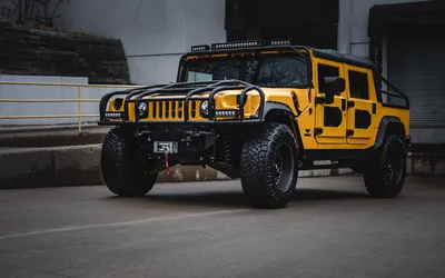 The Classic Hummer H1, Reborn as a Restomod | Penta