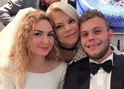 Невестка не угодила: Яна Поплавская настояла на разводе сына через месяц  после свадьбы - Страсти