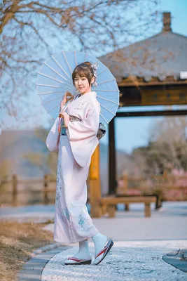Японская девушка в кимоно Фон И картинка для бесплатной загрузки - Pngtree