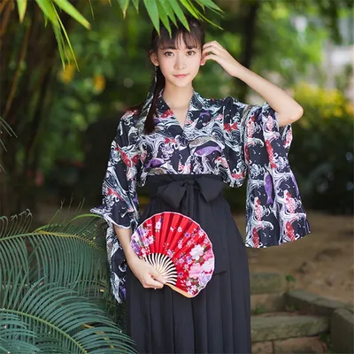Традиционное женское японское кимоно, ручная работа, халат, костюм,  куротомесоде — цена 5000 грн в каталоге Халаты ✓ Купить женские вещи по  доступной цене на Шафе | Украина #100162275