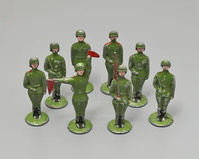 Купить набор игрушечных солдатиков «Строй», зеленые, СССР, 1950-60 годы,  олово.