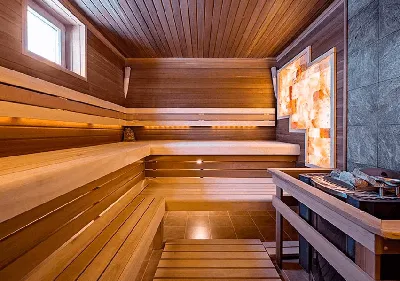 801 дизайн сауны из кедра с шезлонгом, печь HARVIA Senator | Sauna3D