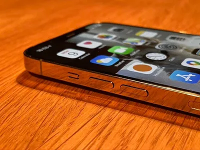 iPhone 12 and iPhone 12 mini Review: The one to buy