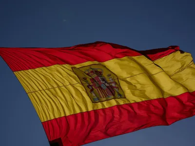 Флаг Испании Королевство Испания Spain с гербом 145Х90см нашфлаг Большой  Двухсторонний Уличный — купить в интернет-магазине по низкой цене на Яндекс  Маркете