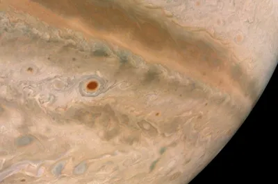 GISMETEO: Удивительные снимки Юпитера передают его реальные цвета - Наука и  космос | Новости погоды.