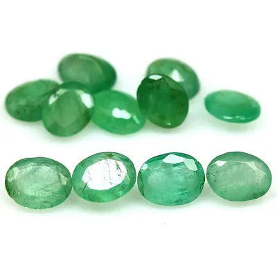 Изумруд (разн. берилла), Emerald, Smaragd, Emeraude • Mineral Catalog