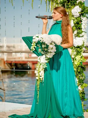 Изумрудная свадьба. Арка. Выездная регистрация. Arch. Wedding emerald. |  Wedding arch, Backdrop decorations, Greece wedding