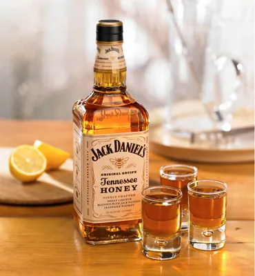 Jack Daniel's, Tennessee whiskey. | Jack, Jack daniel, Jack daniels