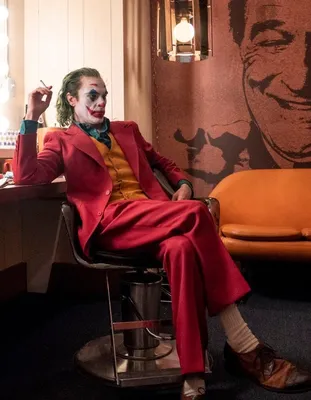 Heath Ledger spent hours putting Joker make-up on to prepare for scene he  wasn't even in