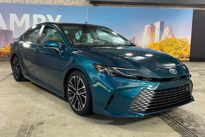 2018 Toyota Camry Research, photos, specs, and expertise | CarMax