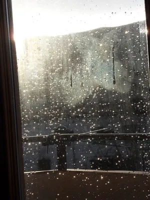 Капли дождя на стекле - 71 фото