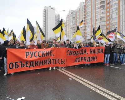 Почему флаг Российской Империи можно вешать чёрной стороной вверх, и  наоборот? Уникальная история этого знамени | Две Войны | Дзен