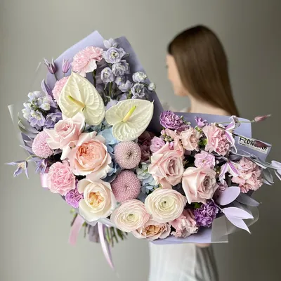 Красивый букет из 65 садовых роз по цене 20826 руб. заказать с доставкой по  Москве - свежие цветы от интернет-магазина "Во имя розы"