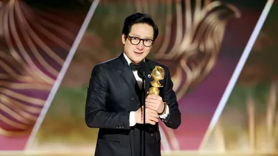 «Оскар-2023»: Ке Хай Цюань вошел в историю, получив награду за лучшую мужскую роль второго плана
