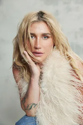 Kesha Is Out of Her Comfort Zone 'Every Time I Go on a First Date'  (Exclusive)