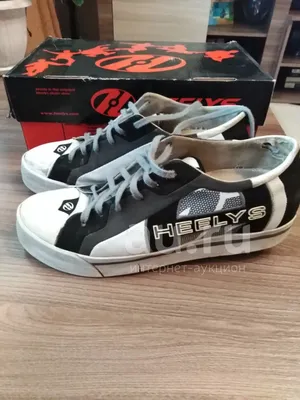 Роликовые кроссовки Heelys