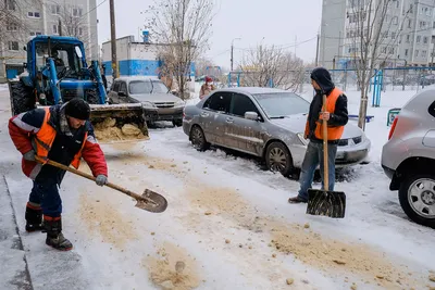 Необычные фигуры из снега слепили пожарные-спасатели из Добринского района  Добринские вести