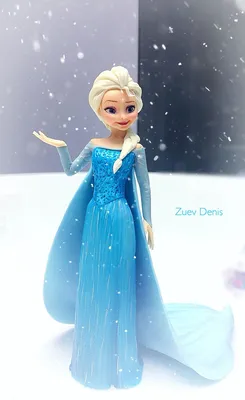 Принцесса Эльза из мультфильма "холодное сердце", на торт с зимней  тематикой. | Эльза, Украшения, Одежда для новорожденных девочек