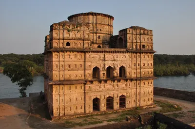 Кхаджурахо - самые шокирующие храмы Индии | Культурология для всех | Дзен