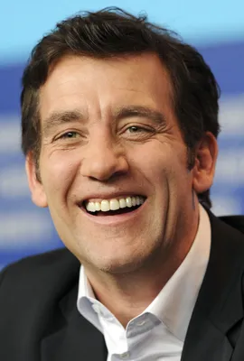 Обои Clive Owen, Клайв Оуэн, 1536х2048, 1536x2048