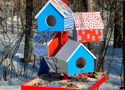 Сад, терраса :: Кормушки, поилки, домики для птиц :: Кормушка для птиц  "Home"