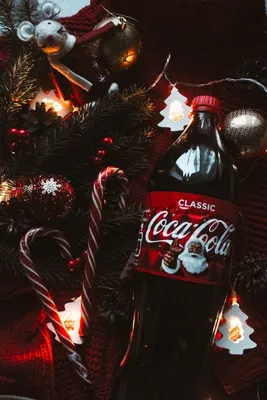 Обои Бренды Coca-Cola, обои для рабочего стола, фотографии бренды, coca-cola,  кока-кола, бутылки, ящик, снег, зима Обои для рабочего стола, скачать обои  картинки заставки на рабочий стол.