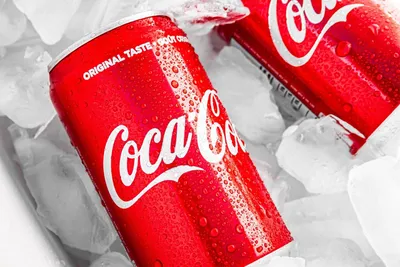 Газированный напиток Coca-Cola Classic Кока-Кола Классическая ПЭТ 1,5 л (9  шт) купить оптом