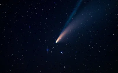 К Земле приближается самая яркая комета 2021 года - РИА Новости, 