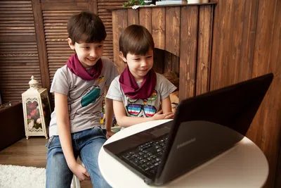 Как ребенку правильно пользоваться компьютером? - 