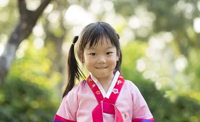 Складываю картинки: для детей от 6 лет : Корейская методика развития  ребенка (обложка) : 9785041126575 - Troyka Online