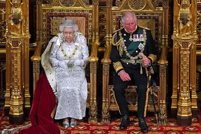 Новый король Великобритании — Карл III. Что известно о принце Чарльзе, сыне  Елизаветы II, который всю жизнь ждал корону?: Персоны: Из жизни: 