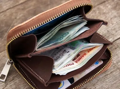 Мужской кошелек для денег купить по цене 299 ₽ в интернет-магазине  KazanExpress