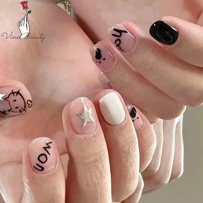 ногти #гельлак #френч #дизайнногтей #котнаногтях #кошки #ручнаяроспись |  Ногти, Гель-лак, Дизайн ногтей