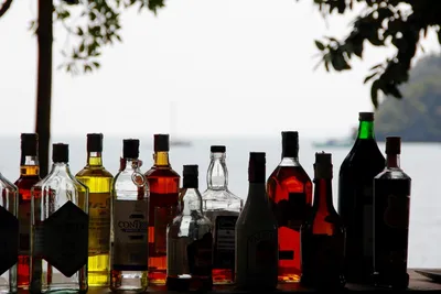 картинки : вино, ресторан, Бутылка, алкоголь, бутылка вина, Бутылки, ликер,  наслаждаться, выгода от, бокалы для вина, Вина, Weinstube, Дистиллированный  напиток 5810x3799 - - 1404056 - красивые картинки - PxHere