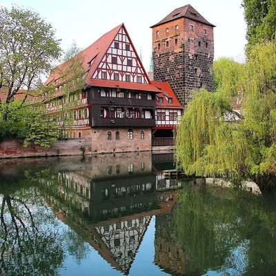 Юг Германии: красивые и интересные города | Nuremberg, Conseil voyage,  Lieux d'intérêt