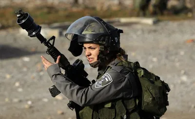 Красивые женщины-военнослужащие Израиля _