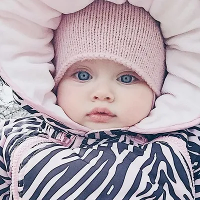 Pin by DoNya Gak on kids | Baby girl blue eyes, Cute baby girl pictures,  Cute baby clothes
