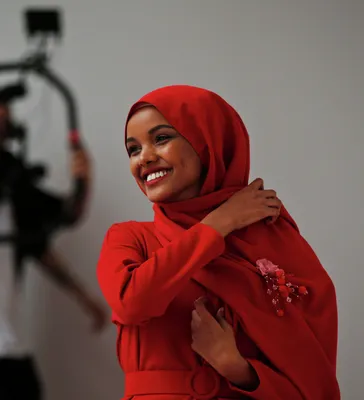Невероятно красивая мусульманка стала первой топ-моделью в хиджабе. Фото -  , Sputnik Кыргызстан
