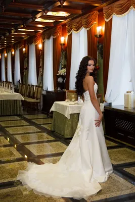 Самые красивые невесты здесь👰🏻 on Instagram: “@ Жизнь  невест до и после свадьбы😇💜 Как же сложилась их судьба у… | Bride,  Fashion, Nun dress
