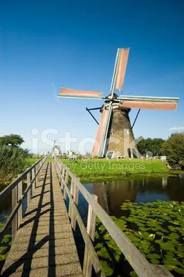 Красивые Голландская Мельница Пейзаж Стоковые Фотографии | FreeImages
