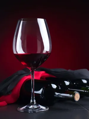 Вино столовое полусладкое Белое «Красивая моя» | ООО «Кубанская винная  компания»