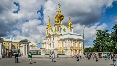 Самые красивые парадные Санкт-Петербурга — 北京俄罗斯文化中心