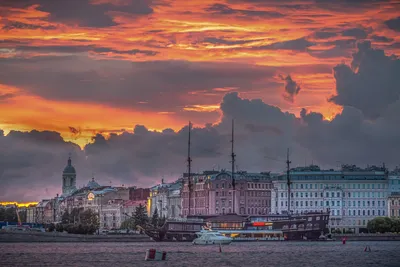 Красивые закаты в Санкт-Петербурге. Photographer Elena Makovoz